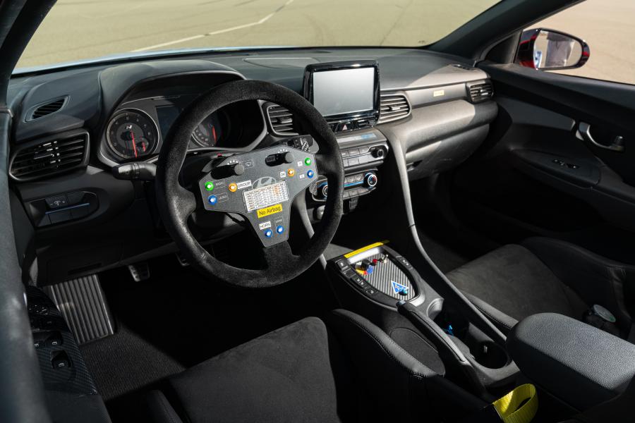 Торпедо Hyundai RM19 2019 года  (фото 35 из 86)